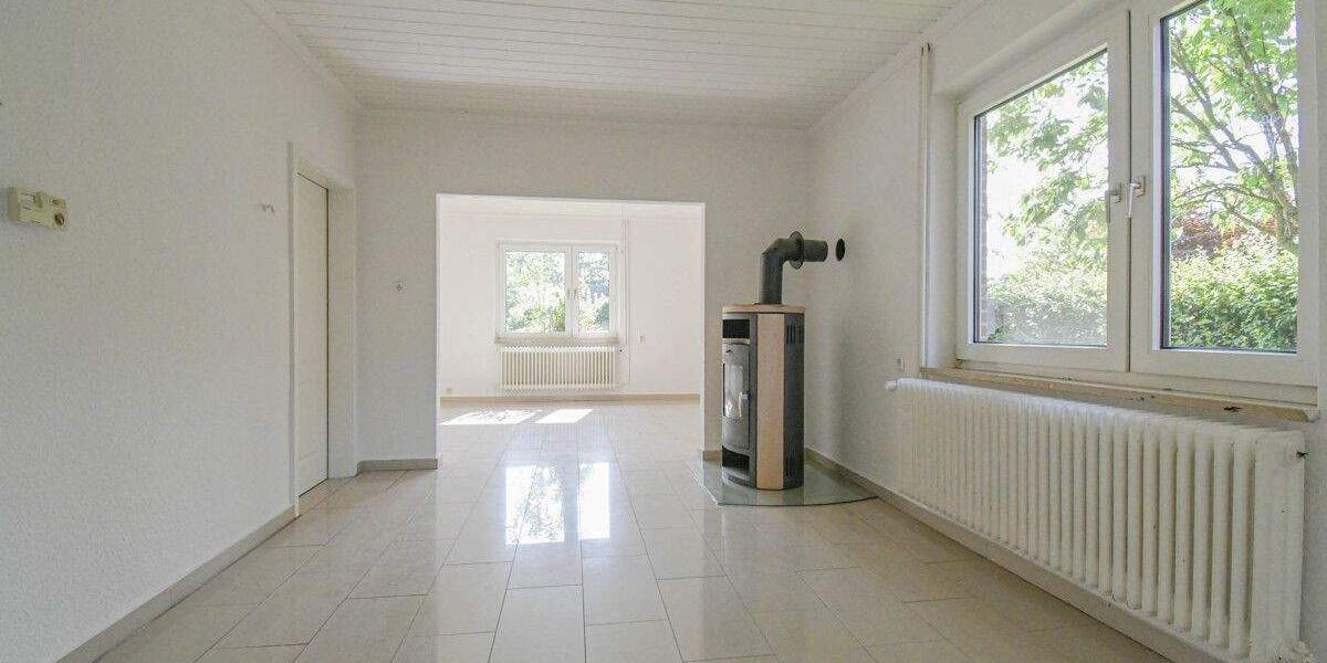 6622 - Ihr neues Zuhause: Gemütlichkeit trifft Natur - Einfamilienhaus in ruhiger Lage von Jeddeloh 4 zimmer