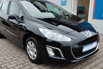 Peugeot 308 220.124 km 3.999 &euro; Jade 26349