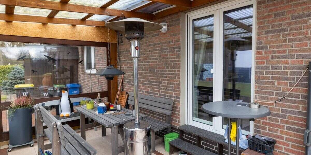 *** ZWEIFAMILIENHAUS in TOP LAGE mit TOP ZUSTAND und MODERNISIERTEM DACH *** 5 zimmer