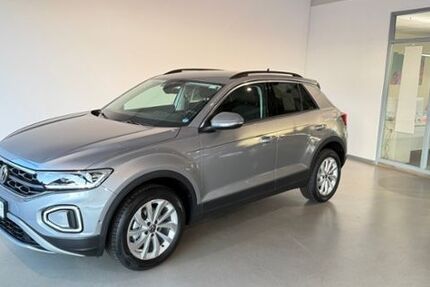VW T-Roc 2.000 km 24.489 &euro; Friesoythe 26169