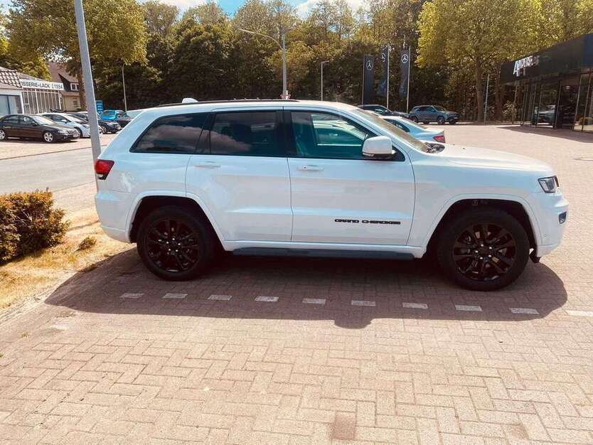 Grand Cherokee