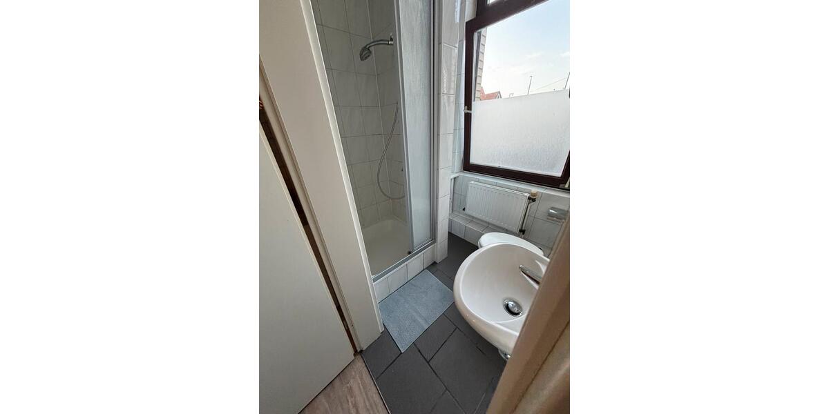 Etagenwohnung Elsfleth - 1 Zimmer, 14 m&sup2;, 400&euro; | Angebot:24779384