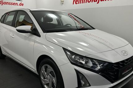 Hyundai i20 8.430 km 16.990 &euro; Friesoythe 26169