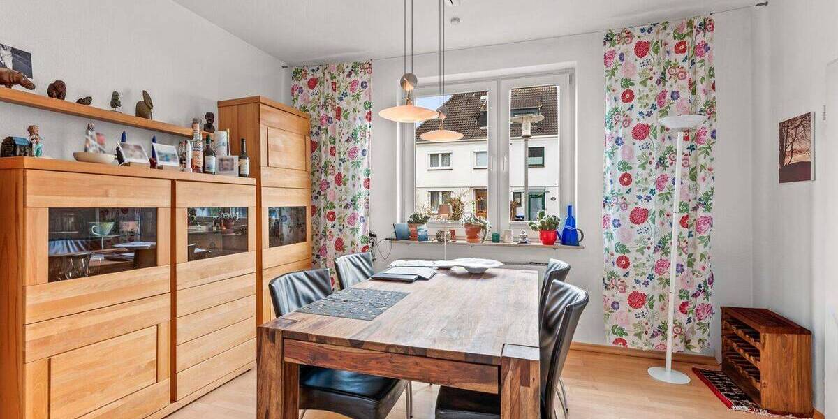 Reihenmittelhaus Oldenburg (Oldb) Bürgerfelde - 5 Zimmer, 117 m&sup2;, 440.000&euro; | Angebot:26228861