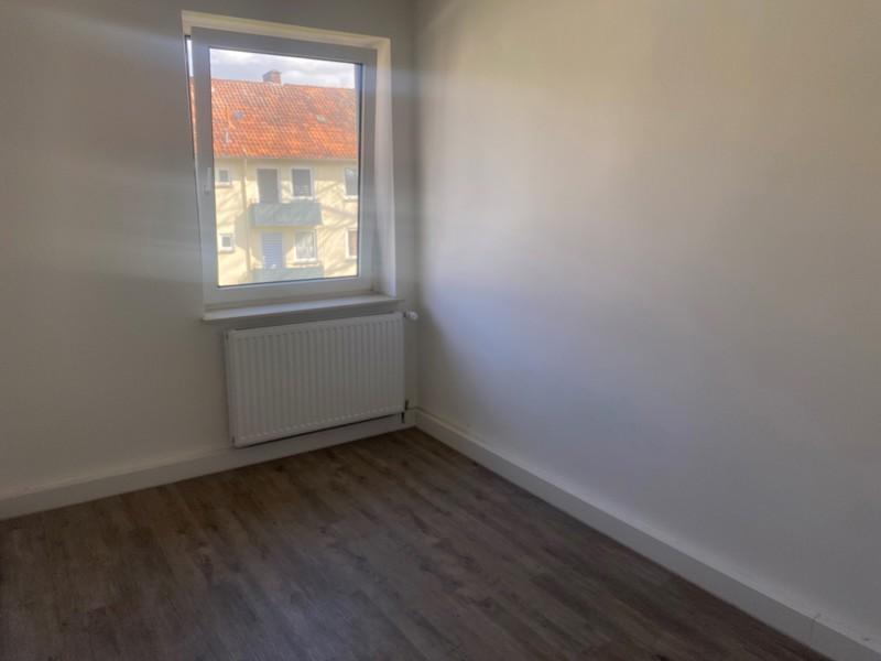 Renovierte 2-Zimmer-Wohnung mit Balkon zimmer