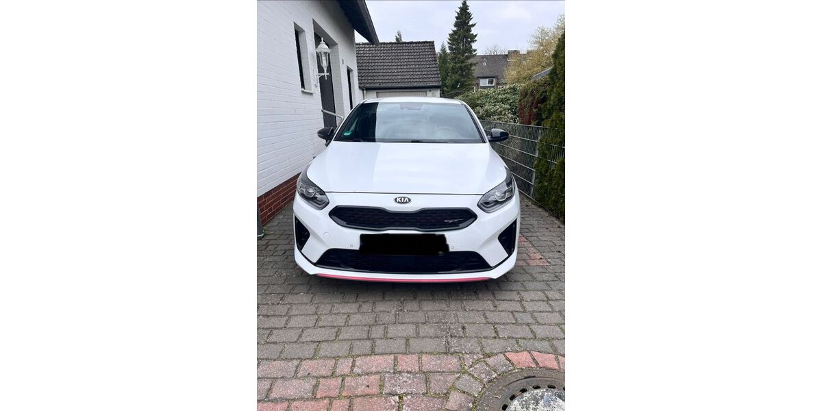Kia pro ceed / ProCeed 78.000 km 22.427 &euro; Delmenhorst 27755