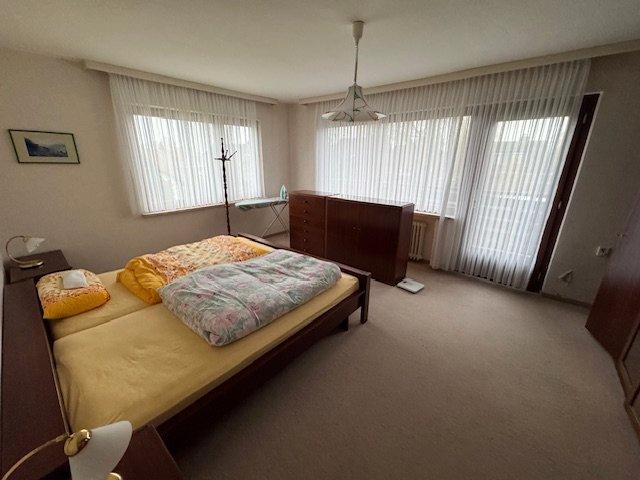 Einfamilienhaus Varel - 6 Zimmer, 140 m&sup2;, 238.000&euro; | Angebot:26829409
