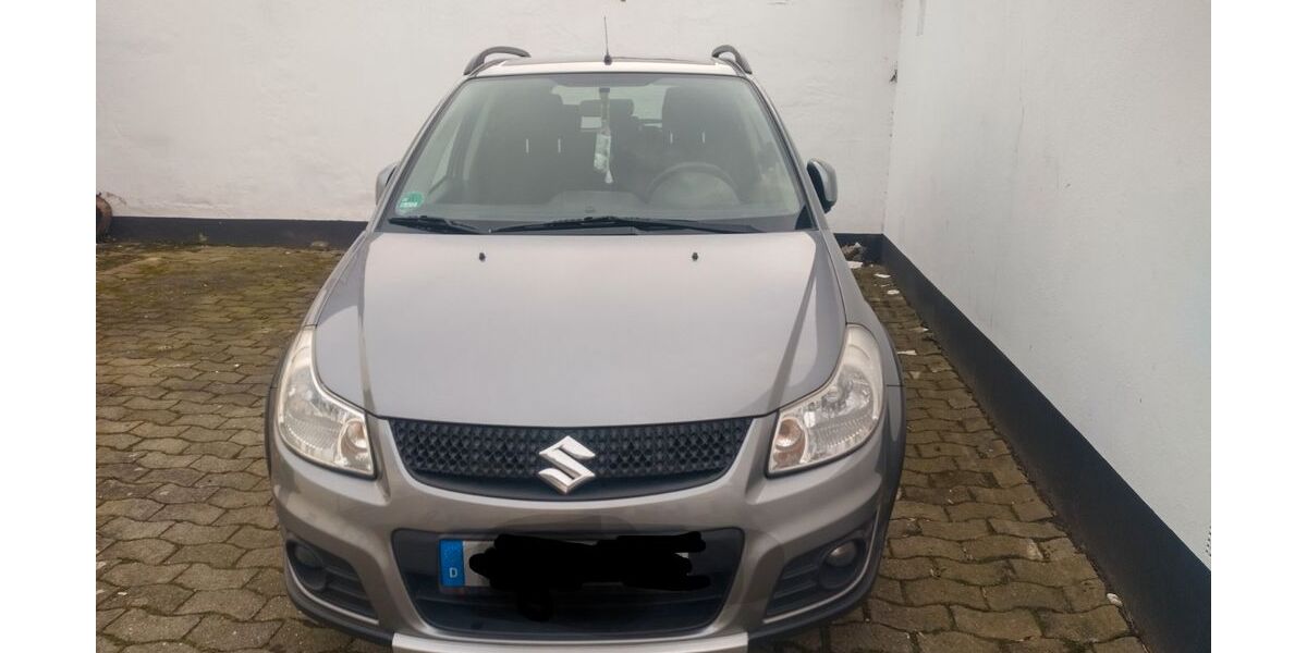 Suzuki SX4 147.000 km 6.600 &euro; Ganderkesee 27777