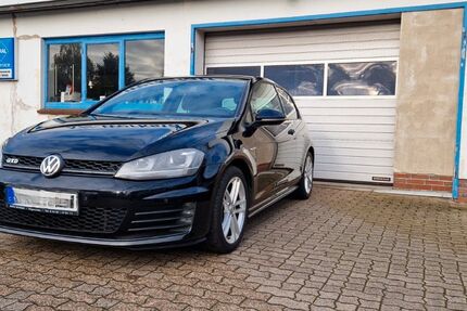 VW Golf 96.793 km 15.500 &euro; Augustfehn 26689