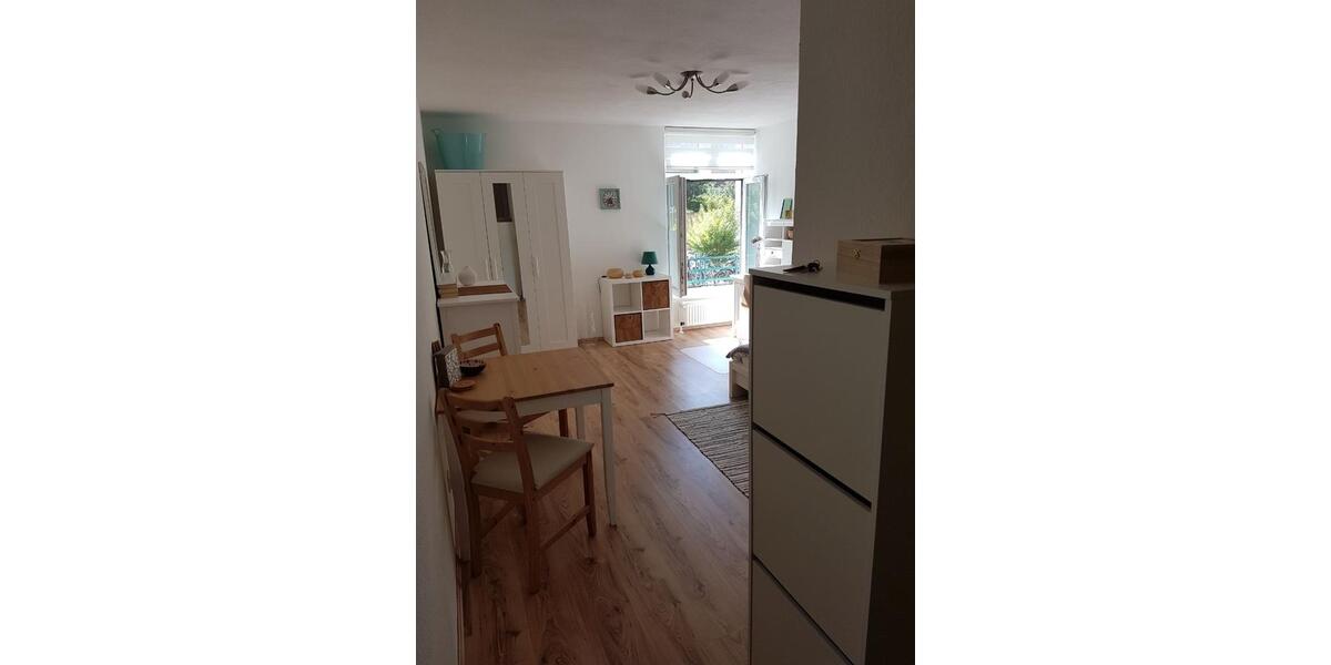 Etagenwohnung Oldenburg Bloherfelde - 1 Zimmer, 25 m&sup2;, 360&euro; | Angebot:26698532