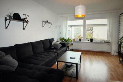 OG-WG (vermietet), 3 ZKB, Balkon, Parkplatz, Keller, Flötenteich
