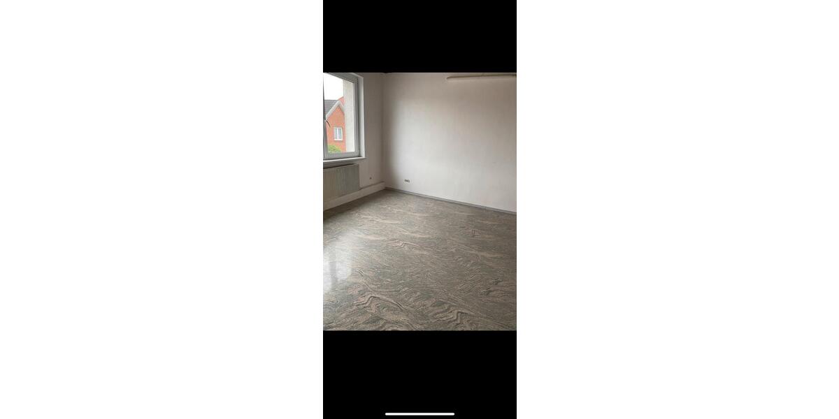 Einfamilienhaus Delmenhorst - 14 Zimmer, 305 m&sup2;, 590.000&euro; | Angebot:26317347