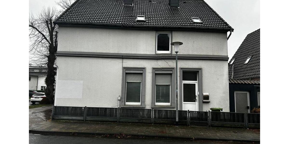 Mehrfamilienhaus, Wohnhaus Oldenburg Kreyenbrück - 6 Zimmer, 150 m&sup2;, 469.000&euro; | Angebot:25854803