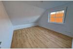 Dachgeschoßwohnung Westerstede - 3 Zimmer, 81 m&sup2;, 995&euro; | Angebot:25637489