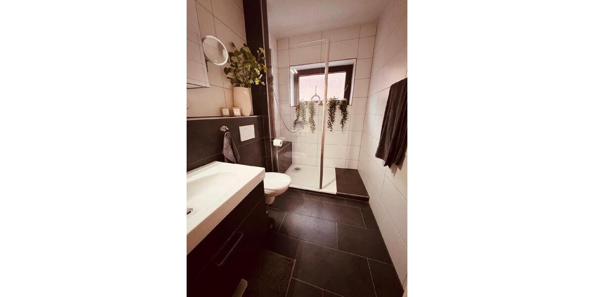 Etagenwohnung Oldenburg Ziegelhof - 2 Zimmer, 64 m&sup2;, 710&euro; | Angebot:26266248