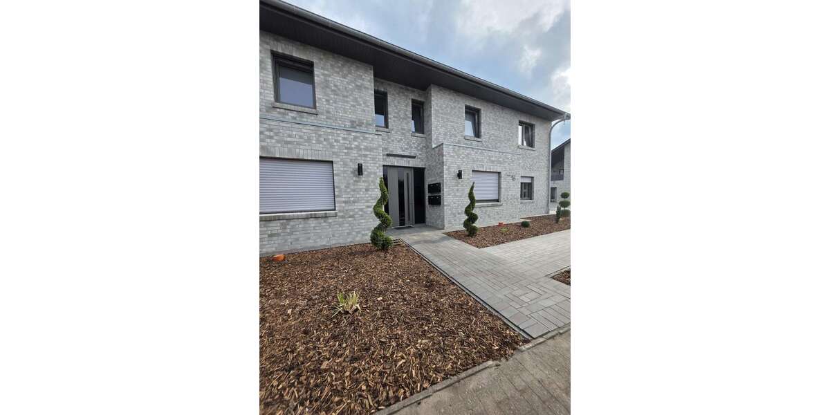 Etagenwohnung Garrel - 2 Zimmer, 75 m&sup2;, 825&euro; | Angebot:26216898