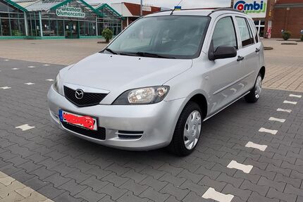 Mazda 2 162.547 km 1.950 &euro; Hatten 26209