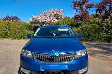 Skoda Rapid 106.500 km 8.950 &euro; Bad Zwischenahn 26160