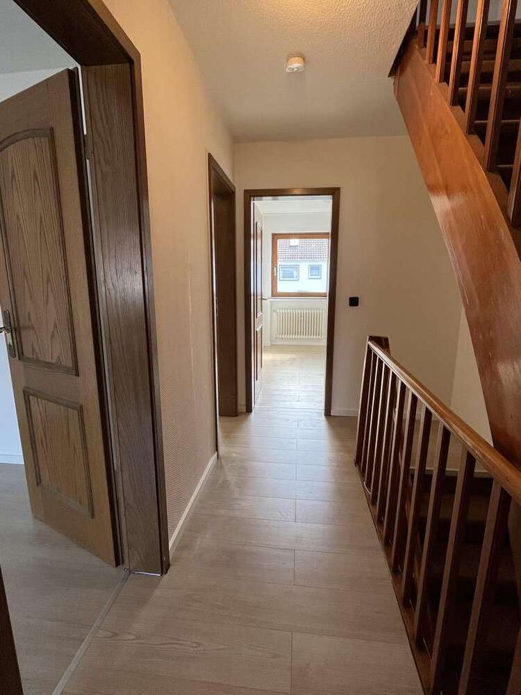 Haus zum Kaufen in Delmenhorst 229.000 € 92 m²