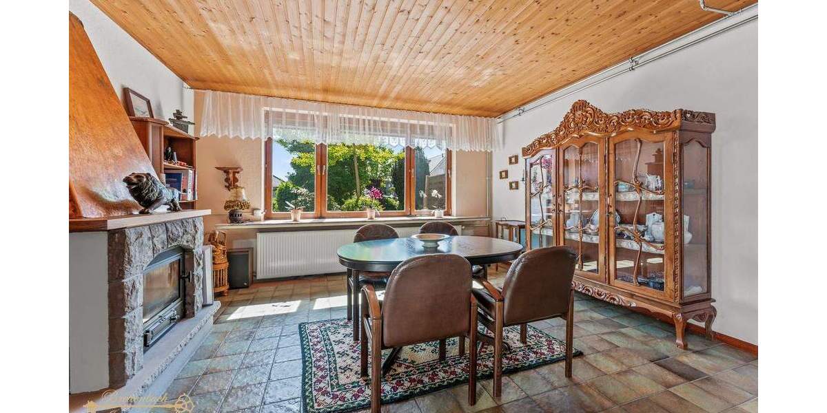 Einfamilienhaus Elsfleth - 7 Zimmer, 130 m&sup2;, 249.000&euro; | Angebot:25684172