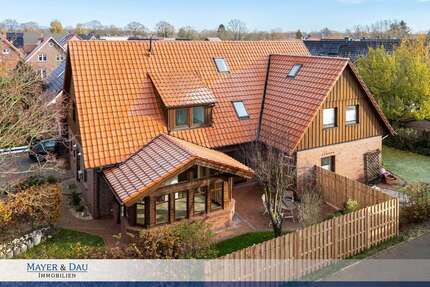 Haus Wiefelstede - 9 Zimmer, 271 m&sup2;, 695.000&euro; | Angebot:24092894