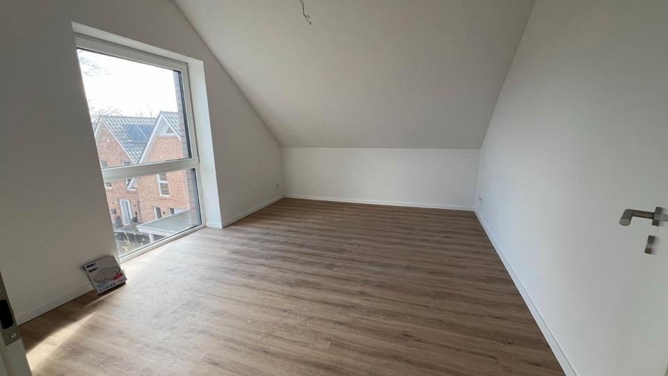 Einfamilienhaus Edewecht - 5 Zimmer, 158 m&sup2;, 1.785&euro; | Angebot:26313199