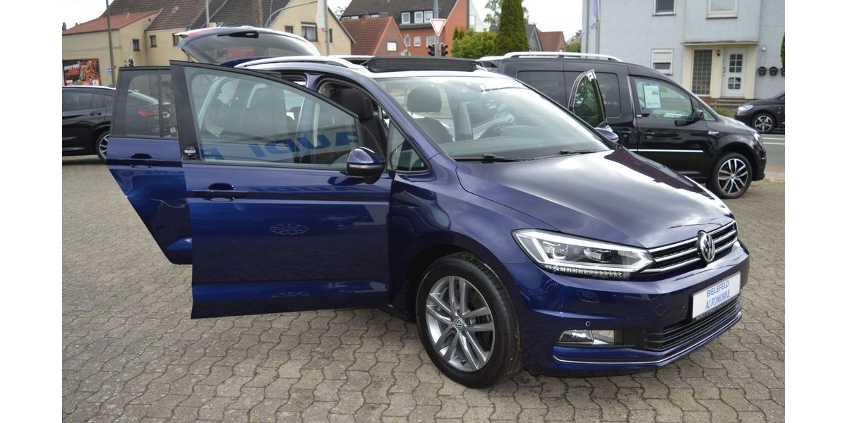 VW Touran 121.344 km 19.999 &euro; Delmenhorst 27749