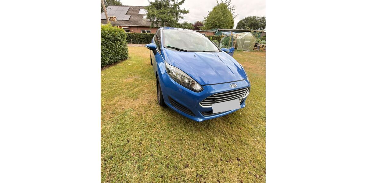 Ford Fiesta 136.500 km 3.999 &euro; Hatten 26209