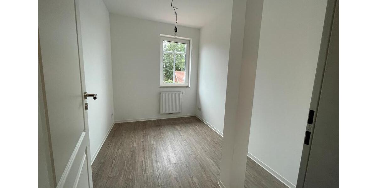 Etagenwohnung Lemwerder - 2 Zimmer, 82 m&sup2;, 790&euro; | Angebot:26619807