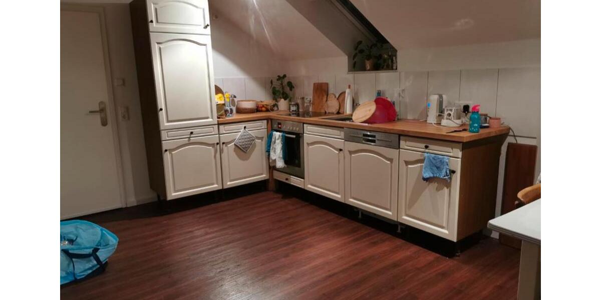 Dachgeschoßwohnung Oldenburg Bloherfelde - 3 Zimmer, 70 m&sup2;, 630&euro; | Angebot:26252514