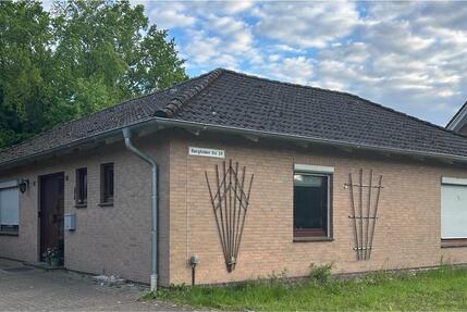 Bungalow mit großen Garten