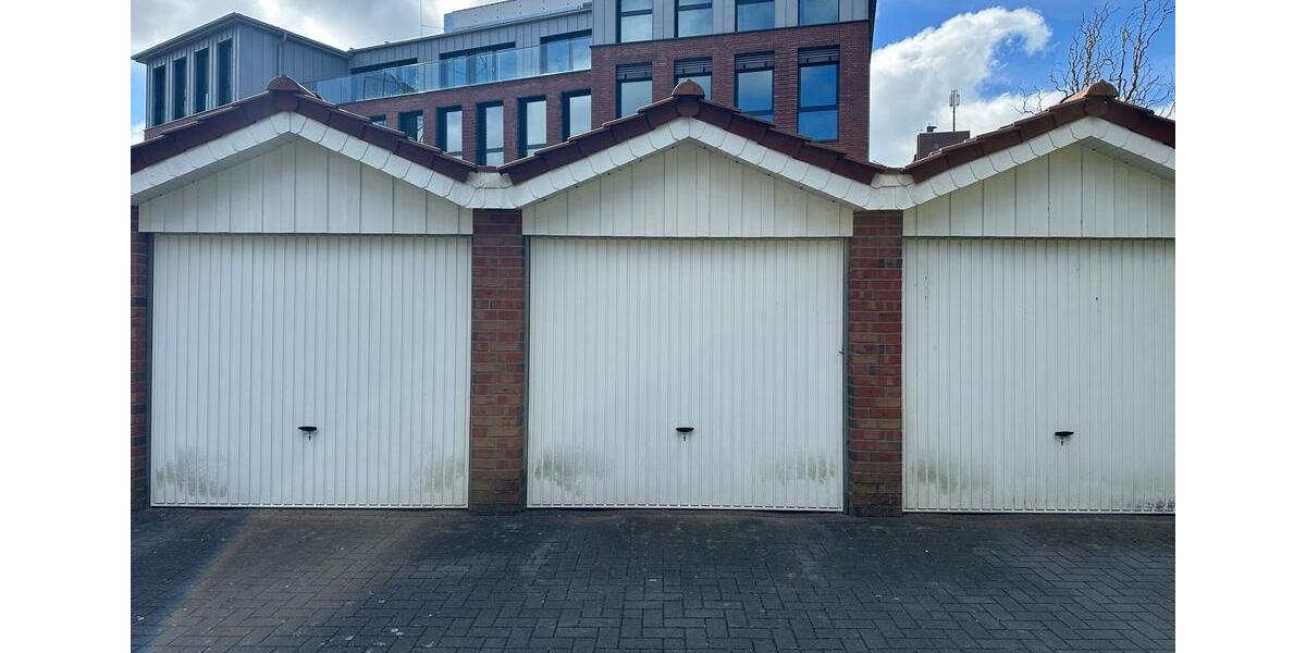 Dachgeschoßwohnung Westerstede - 3 Zimmer, 98 m&sup2;, 900&euro; | Angebot:26599586